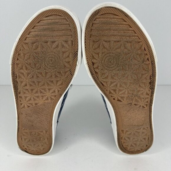 Jellypop Kory Shoes Denim Blue and White Women's Size 7.5M Canvas Sneaker - Picture 8 of 8